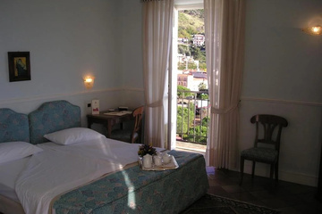 guest_rooms