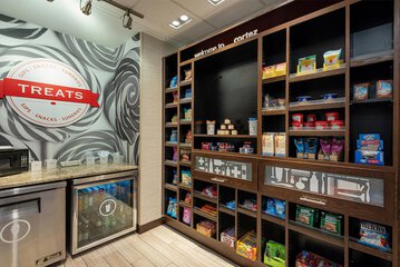 Snack bar