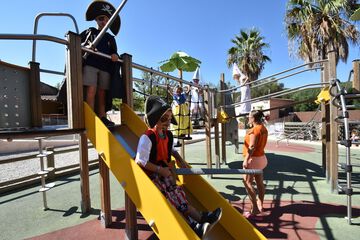 Children's play area - outdoor