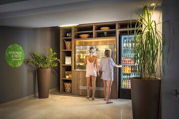Snack bar