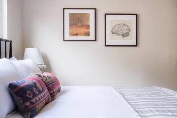 guest_rooms