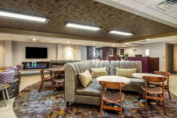 Hotel Interior 31 of 62