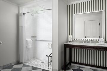 Bathroom shower