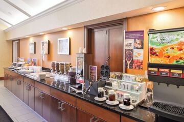 Breakfast/Coffee Service 28 of 33