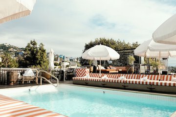 Rooftop pool