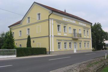 Photo 27
