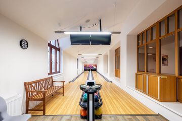 Bowling