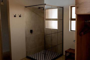 Photo 35