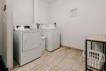 Room 14 of 31