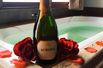 Champagne service