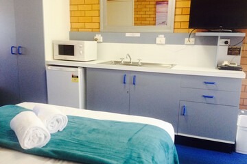 Private kitchenette