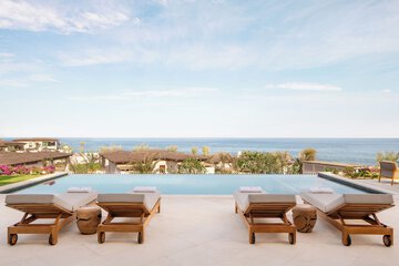 Beach/ocean view