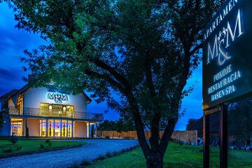 Front of property - evening/night