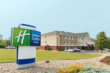 Holiday Inn Express & Suites Jackson by IHG