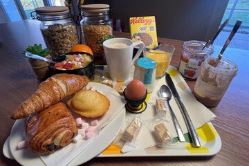 Breakfast meal