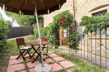 Photo 48