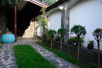 Photo 49