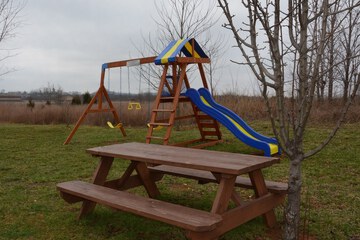 Children's play area - outdoor