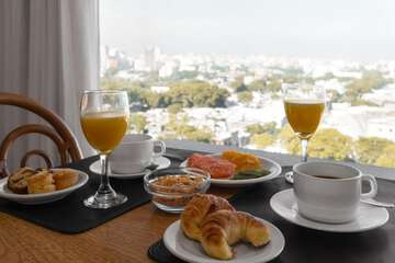 Breakfast meal