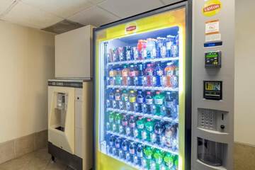 Vending machine