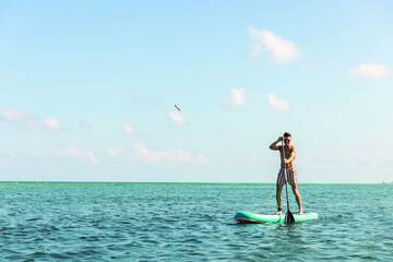 Surfing/boogie boarding