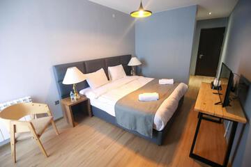 Photo 41