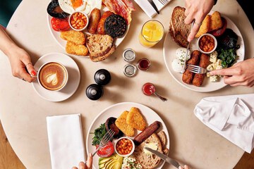 Breakfast buffet