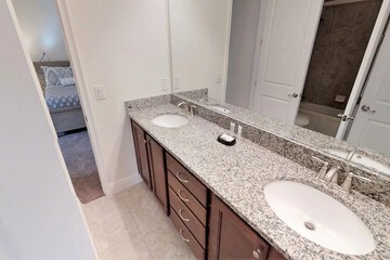 Bathroom sink