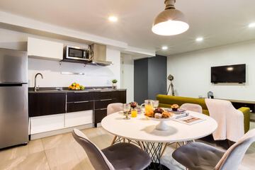 Private kitchenette
