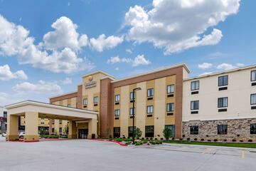 Comfort Inn & Suites Shawnee Kansas City