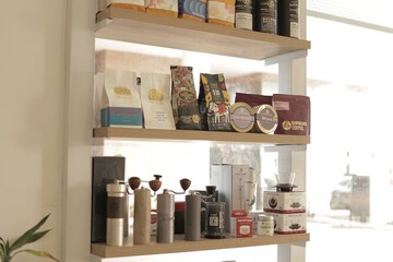 Coffee shop
