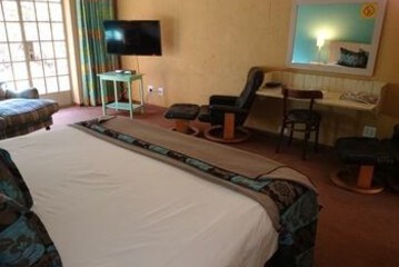 Guestroom