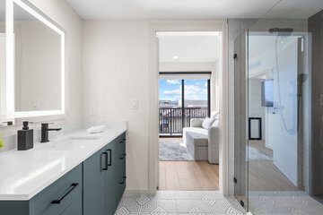 Bathroom shower