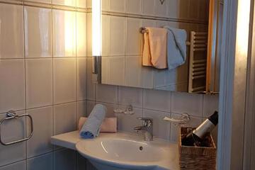 Photo 61