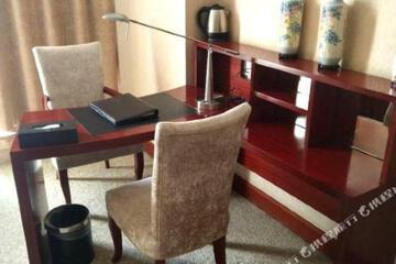 Photo 4