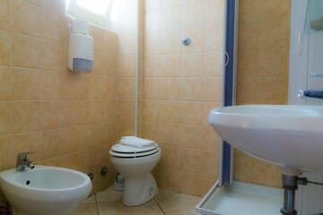 Photo 81