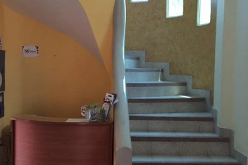 hotel_rooms