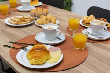 Breakfast meal