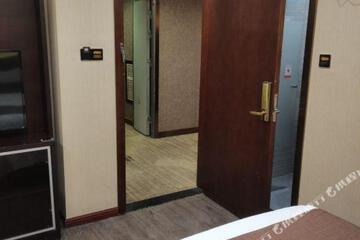 Photo 34