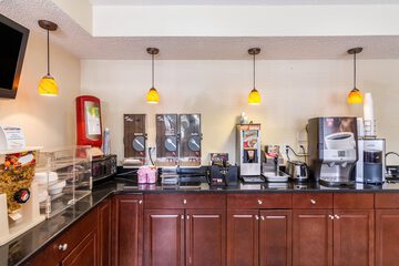 Breakfast/Coffee Service 46 of 49