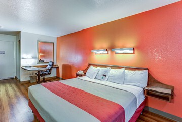 Room 21 of 30