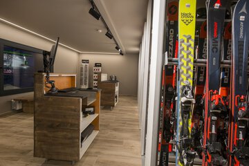 Skiing