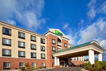 Holiday Inn Express Hotel & Suites Detroit - Utica by IHG