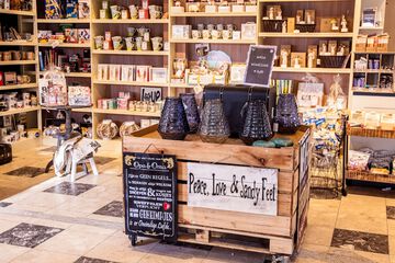 Gift shop