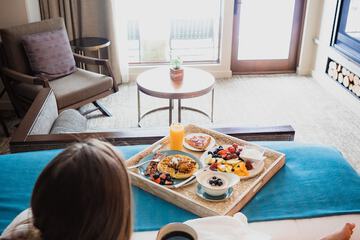 Room service - dining