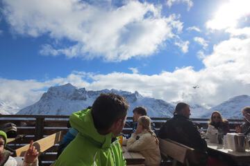 Snow and ski sports
