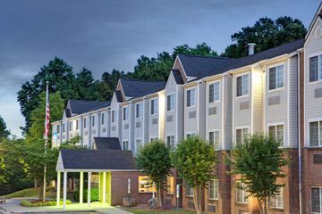 Microtel Inn by Wyndham Charlotte / University Place