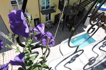 Photo 32