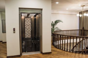 Elevator