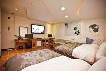 Guestroom